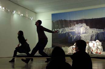 Performance in het museum - Mouvemologies 2012 (c) Babbelkot